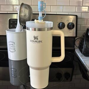 White Stanley 40oz Tumbler